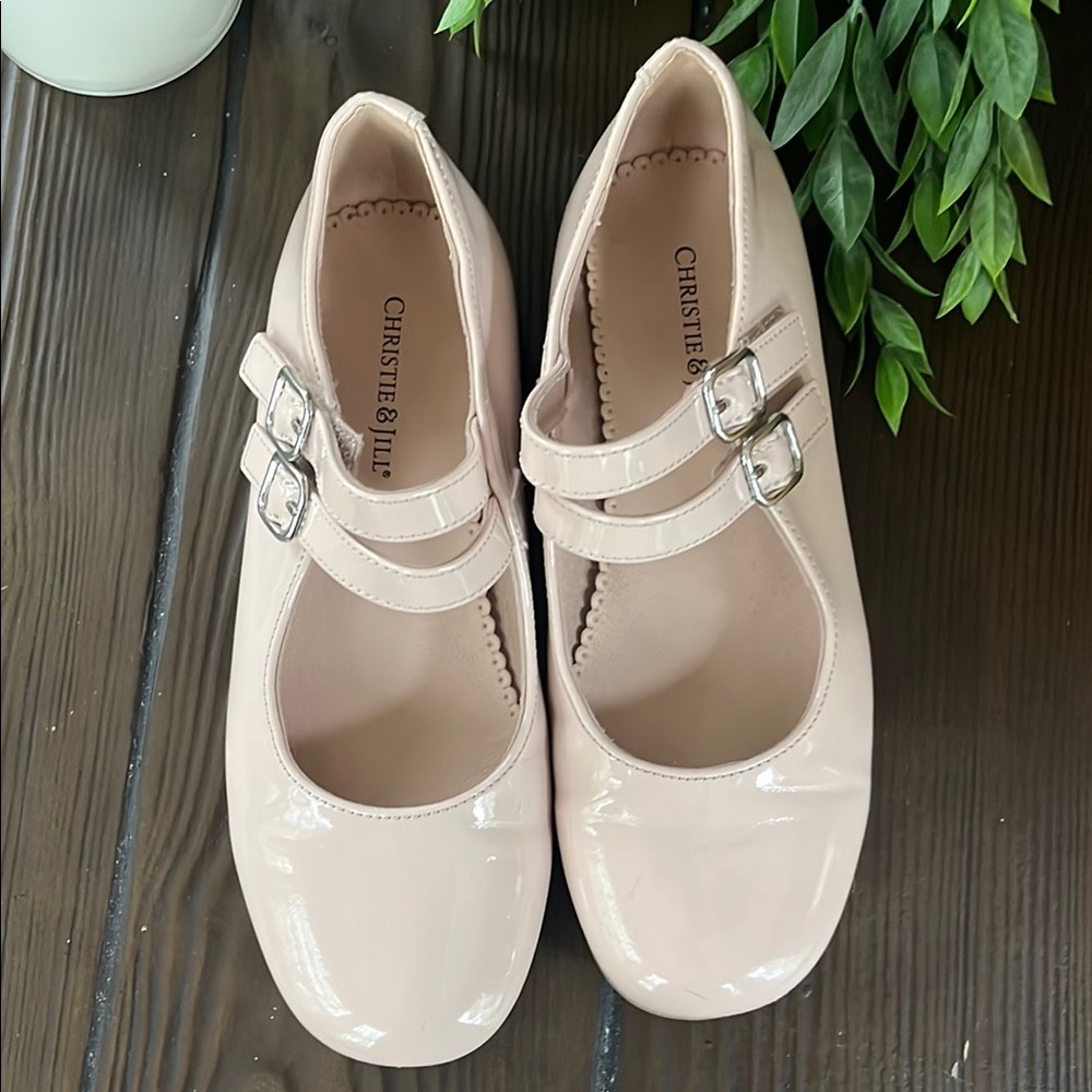 Christie & Jill Pink Patent Mary Jane Shoes